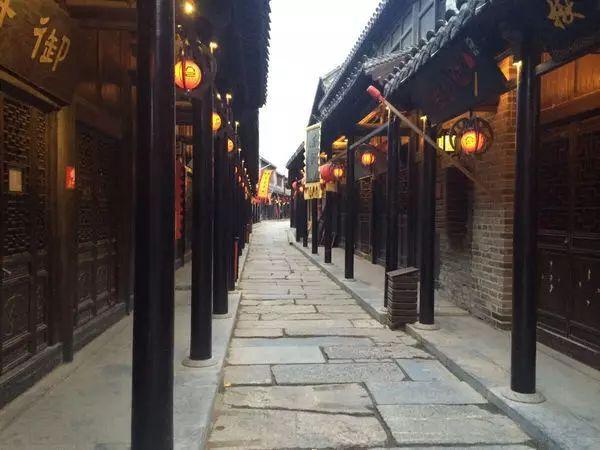 探索想给家里换下床,各位大佬有推荐吗? - 发现热门话题,了解全球动态